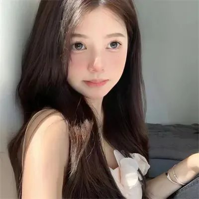 等爱的女神